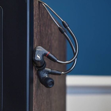 Наушники вкладыши Sennheiser IE 300 1.25м черный проводные крепление за ухом (509104) -7