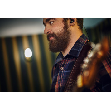 Наушники вкладыши Sennheiser IE 100 PRO 1.3м черный проводные в ушной раковине (508940) -5