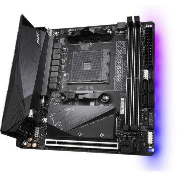 Материнская плата Gigabyte B550I AORUS PRO AX Soc-AM4 AMD B550 2xDDR4 mini-ITX AC`97 8ch(7.1) 2.5Gg RAID+HDMI+DP 