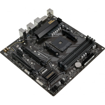 Материнская плата Gigabyte B550M DS3H Soc-AM4 AMD B550 4xDDR4 mATX AC`97 8ch(7.1) GbLAN RAID+DVI+HDMI -2