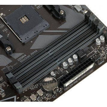 Материнская плата Gigabyte B550M DS3H Soc-AM4 AMD B550 4xDDR4 mATX AC`97 8ch(7.1) GbLAN RAID+DVI+HDMI -10